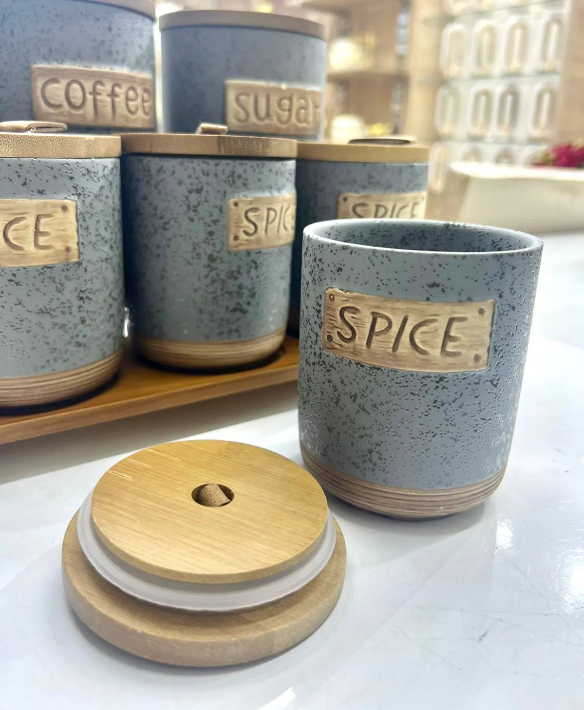 Ensemble de bocaux de cuisine en bambou et céramique 02 - image 2